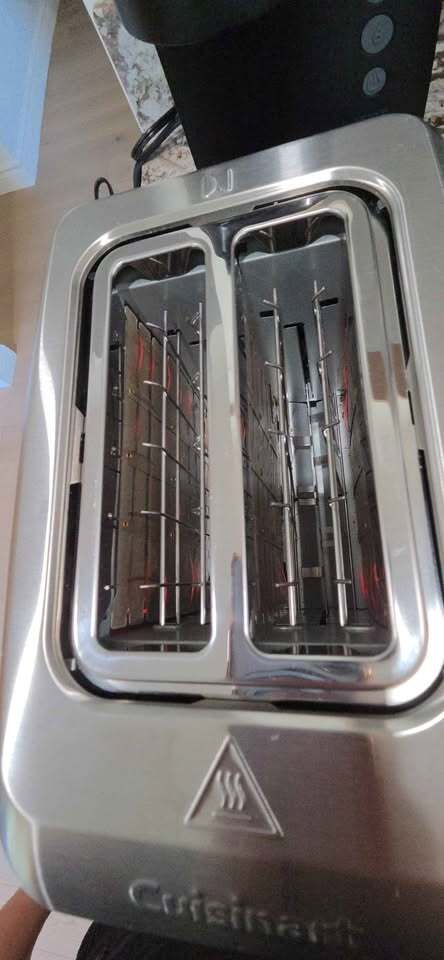 Cuisinart 2-Slice Stainless Steel Toaster Touch screen digital