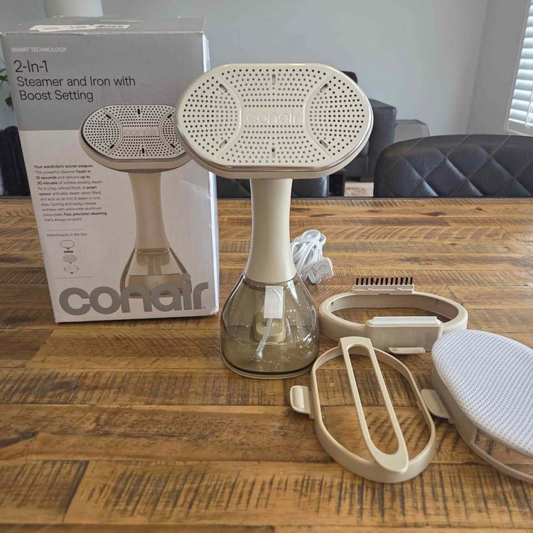 Défroisseur et fer à repasser 2-en-1 Conair avec fonction Boost