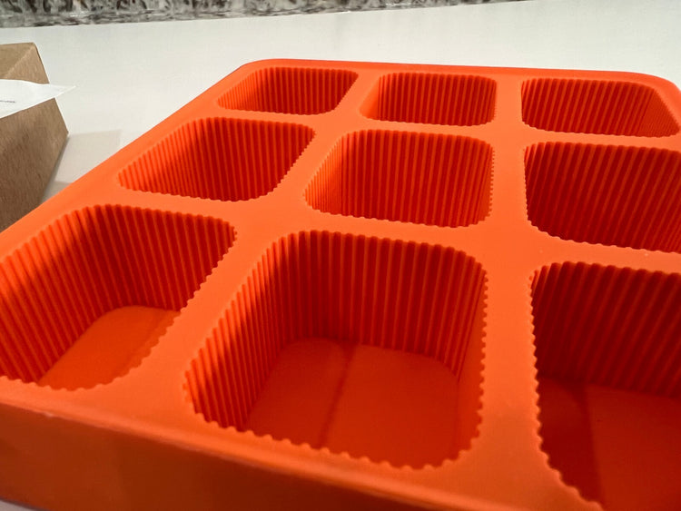 Nespresso, Bac à glaçons en silicone, Collection Barista, Orange, Fabriqué en Italie, Neuf