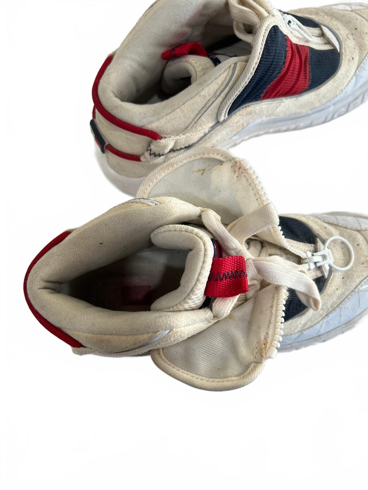 Tommy Hilfiger Jeans Zip Front Sneakers White Red Blue Woman’s 8.5