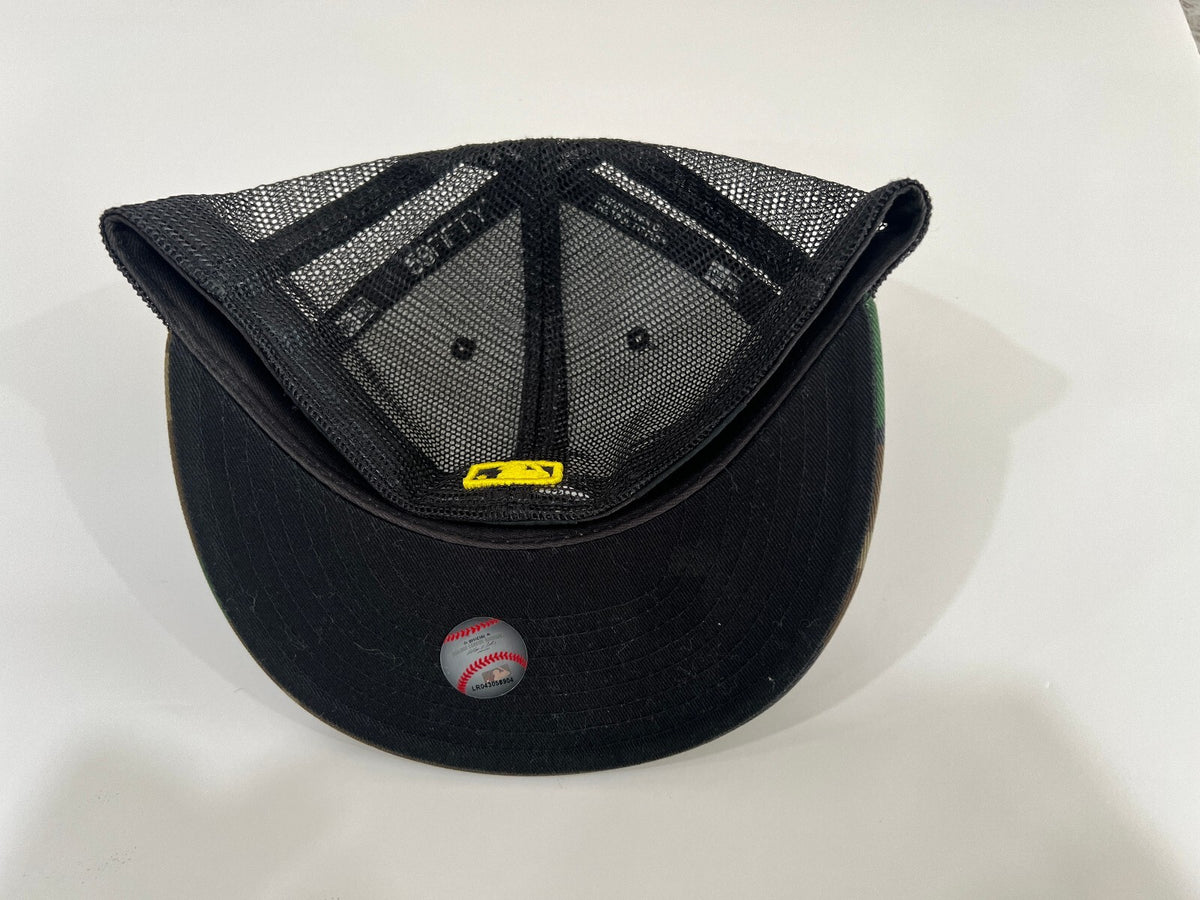 New Era Toronto Blue Jays Camo Mesh Baseball Hat Yellow Logo MLB Size 7 3/8