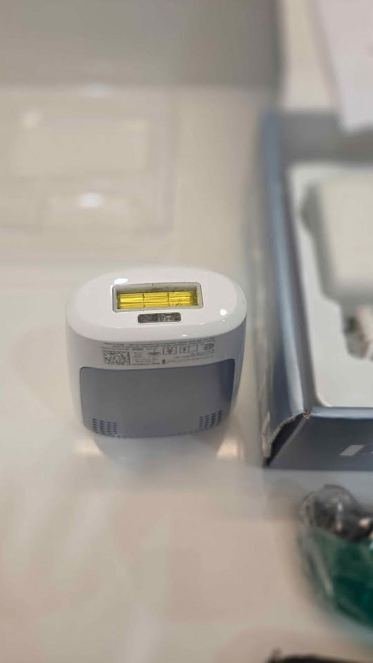 Remington iLight Essential IPL3500  hair removal + Safety Glasses UV protection